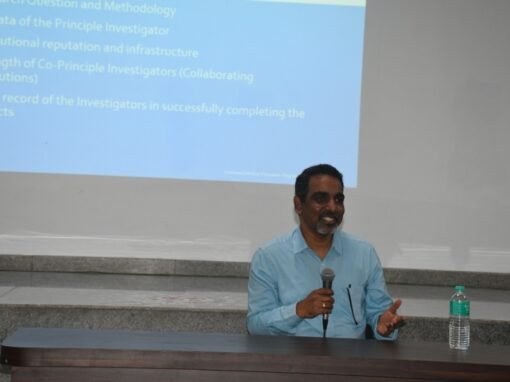 A 6 day CME for AYUSH Teachers on DRAVYAGUNA VIJNANA – photo 23