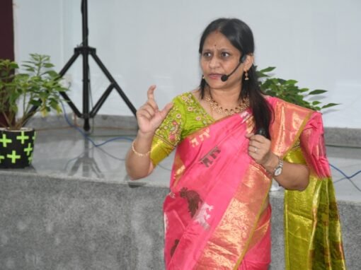 A 6 day CME for AYUSH Teachers on DRAVYAGUNA VIJNANA – photo 24