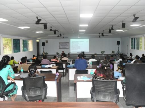 A 6 day CME for AYUSH Teachers on DRAVYAGUNA VIJNANA – photo 26